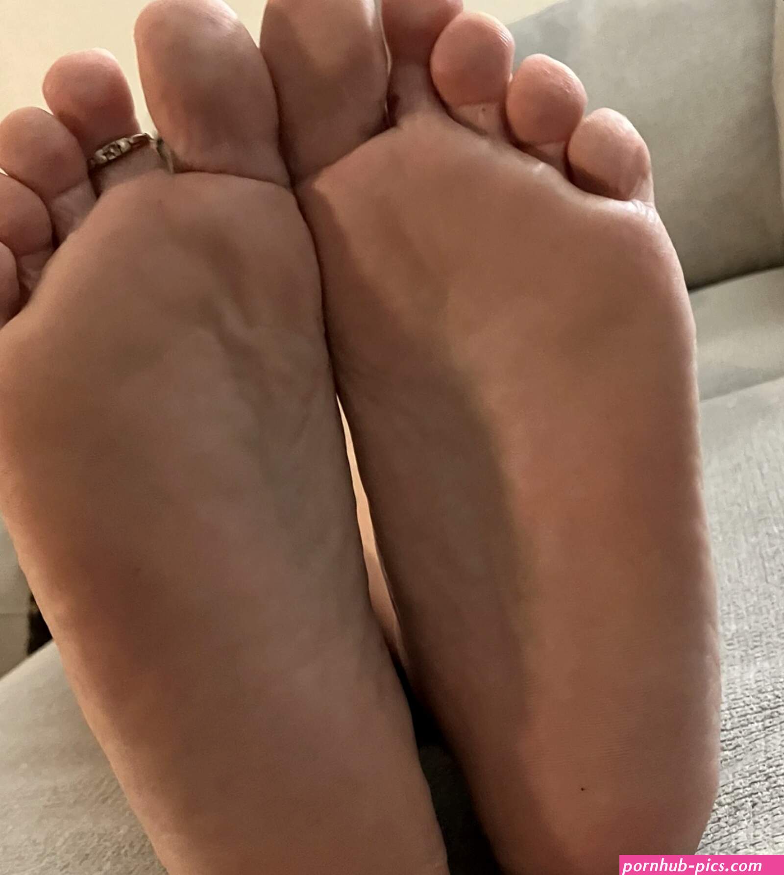 Free waifumiia feet Porn Photo Galleries 7