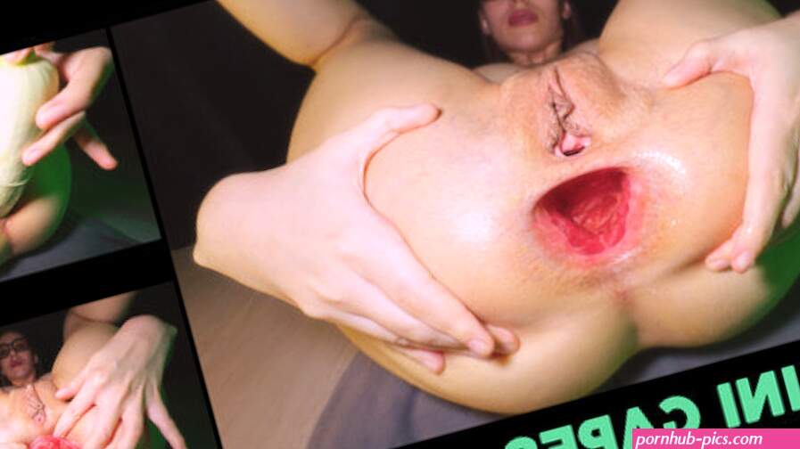 ZUCCHINI GAPES Anal Gape Orgasm Close up Huge toy Brunette Prolapse Destroyed asshole Hard