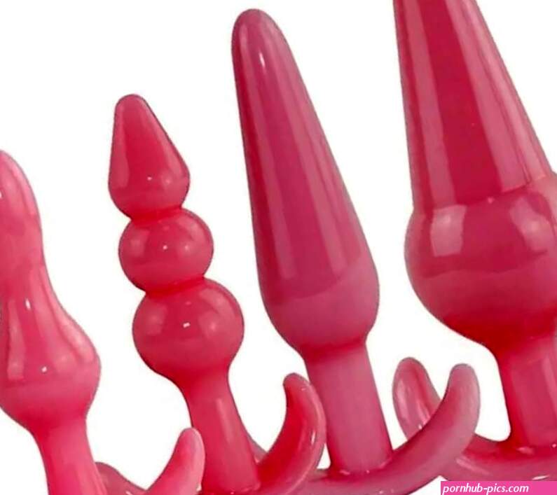 : Generic Set of 4 Butt Plugs Different Shapes Sizes Anal Plug Butt for Woman Man Sex Toy Adult Female Anal Massag Expand Silicone Butt Plug Man and Woman : Health