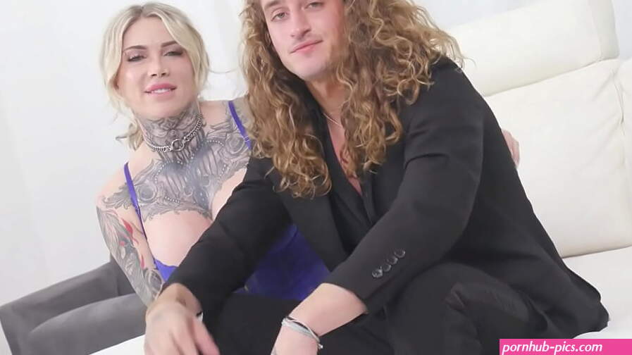 See Tarzan Fuck featuring Giovanni with Christina Savoy