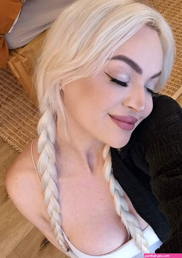 Danielle DeNicola danielledenicolavip OnlyFans Leaked Content Nudes Videos