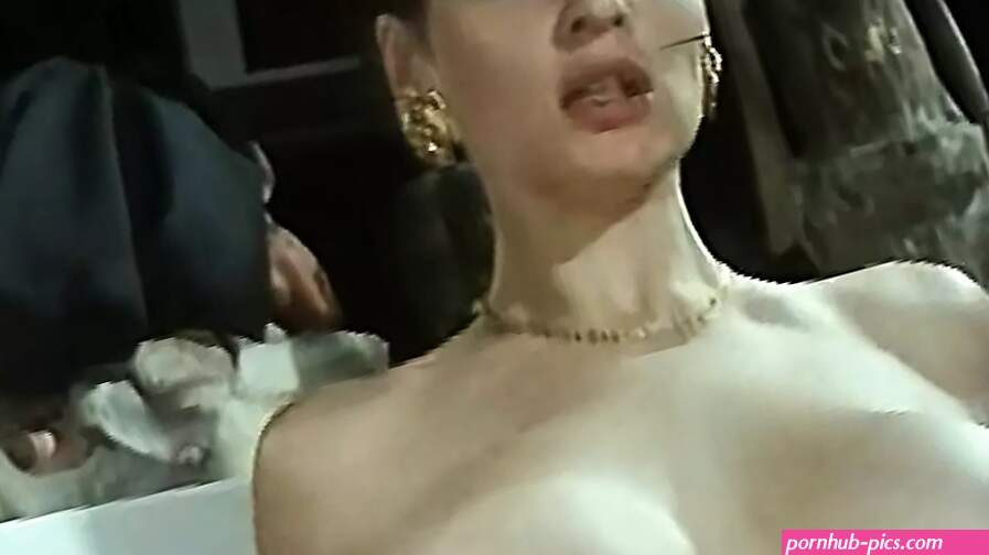 Moana Pozzi 2 1994: Free HD Porn Video 9a