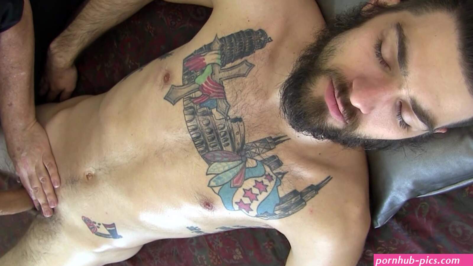 Straight Guys First Hands-Free Orgasm with Finger Fucking Video