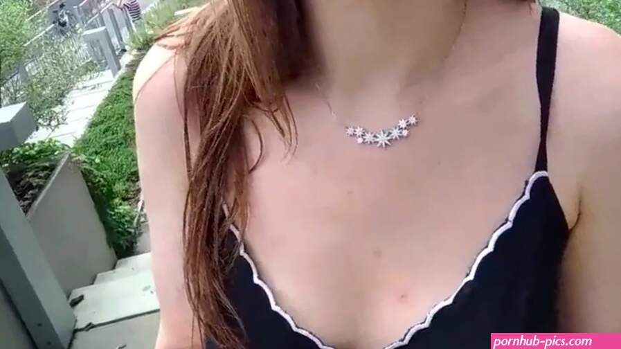 Free Nearly caught squirting in public Porn Video