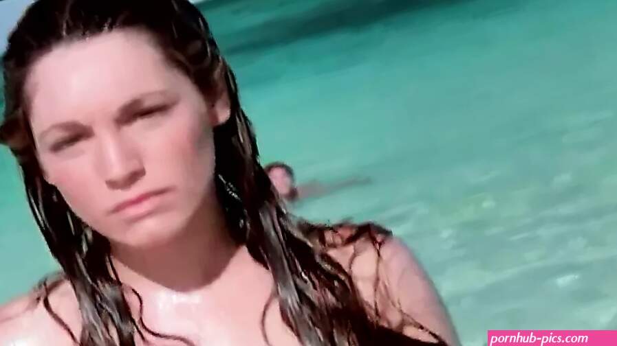 Skinny dipping nude Porno Videos