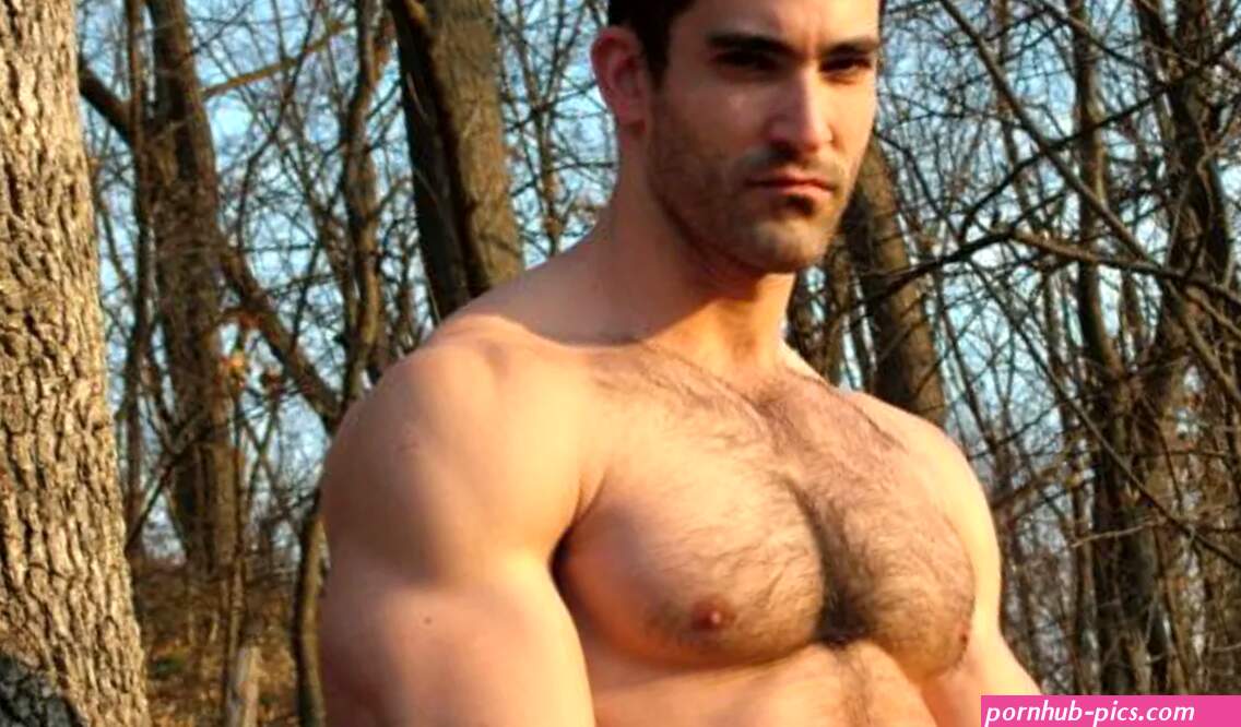 Gay Porn Star Roman Ragazzi Dead from Reported Suicide