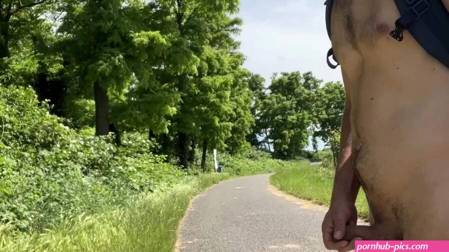 Walking naked in a public park risky jerk-off with cumshot