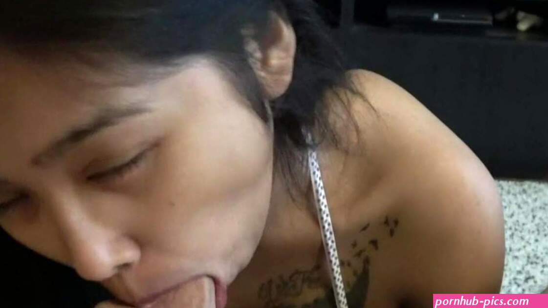 hayleyxyz blowjob 406 photos
