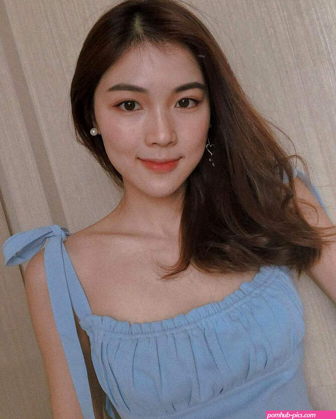 Ellena Ling Nude Leaks