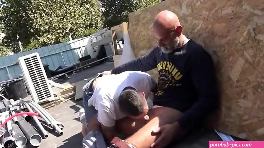 Nick Fucked Raw Outdoor by Dady Master: German Gay Bareback Porn