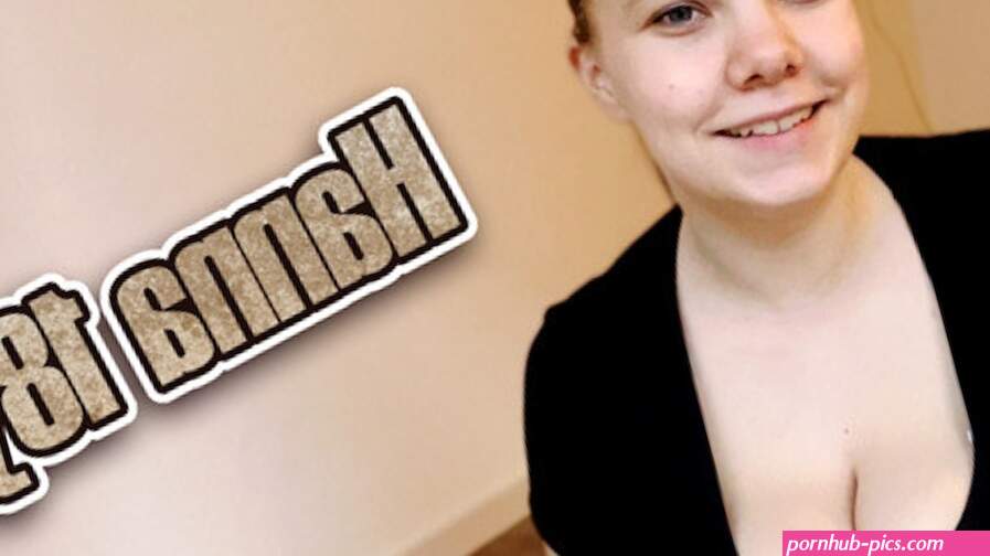 Das erste Porno Video vom Teen Girl HannaSpark auf Zalona.TV