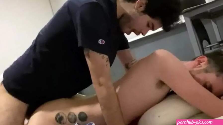 Fucking my Brothers Friend