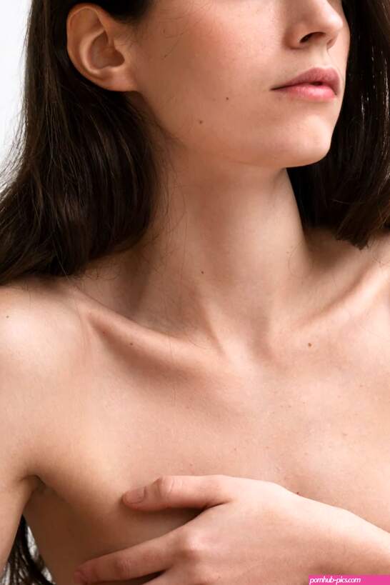 Naked woman boob Images