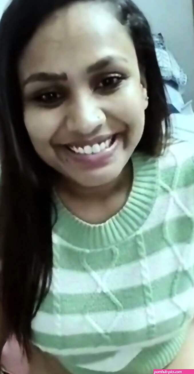 Veena Thaara Sex Nipple And Pussy Show