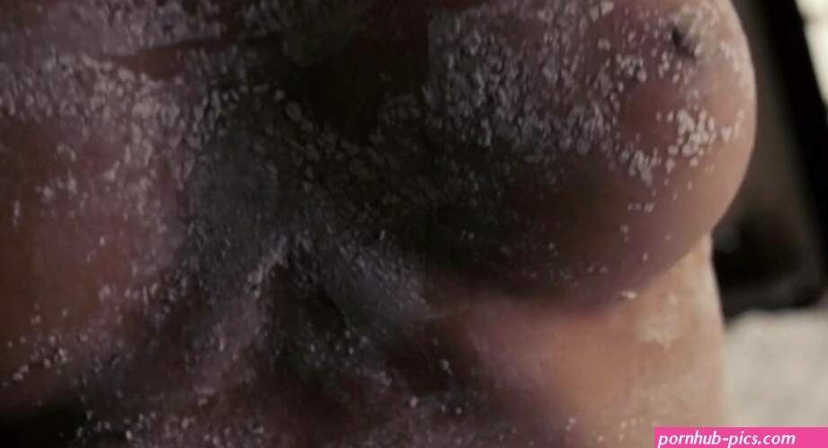 Salma Hayek nude
