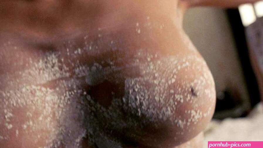 Salma Hayek Nude Boobs Scene in frida on Scandalplanetcom: Celebrity Celebrity Porn