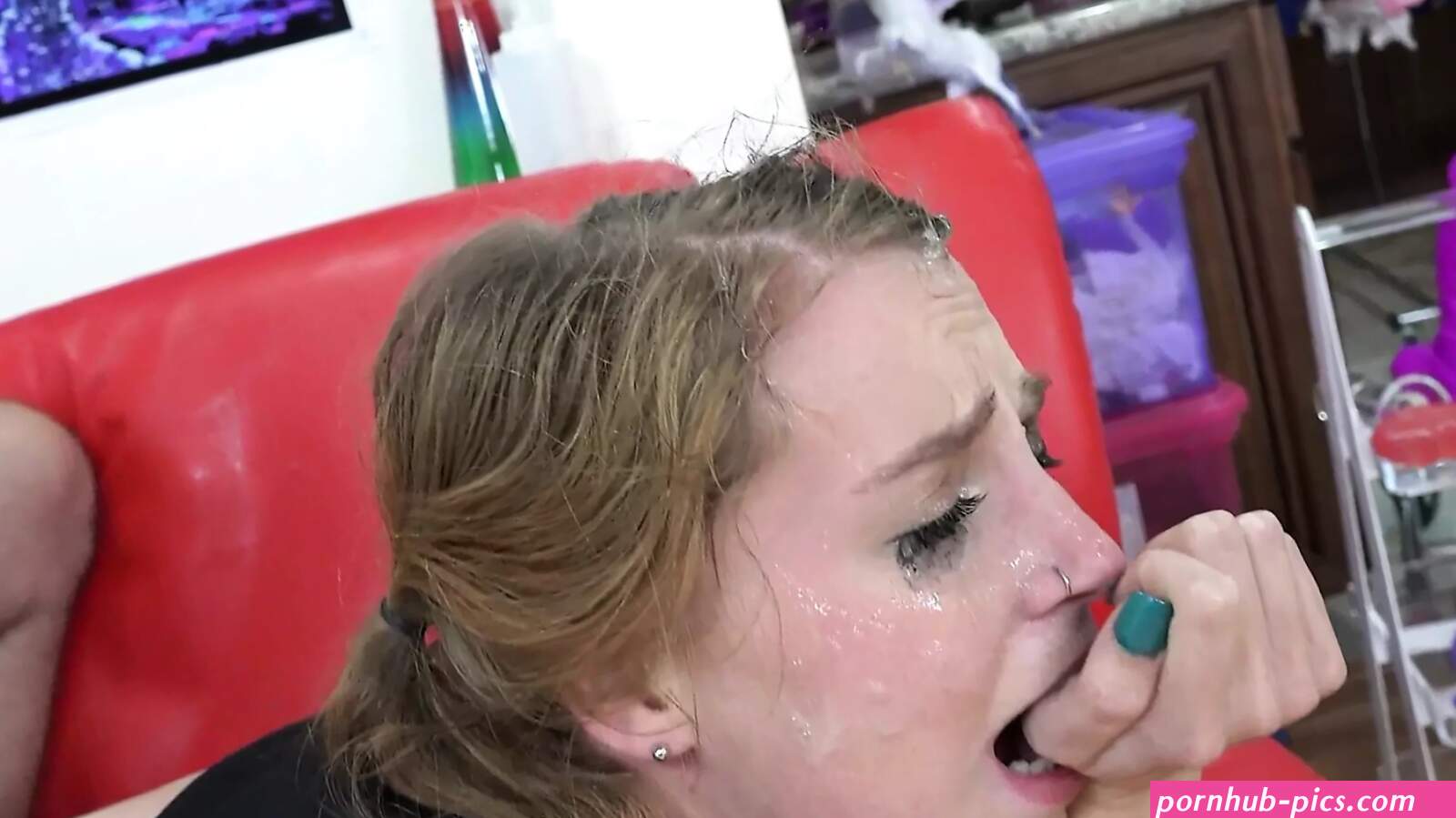 Hard Creampie of Blonde Babe Ava Parker in Her First Anal by Hook Up Hot Shot