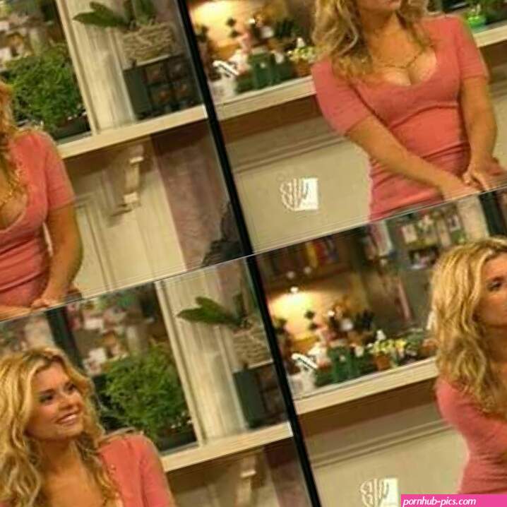 Joanna Garcia Reba Beautiful Celebrity Sexy Nude Scene