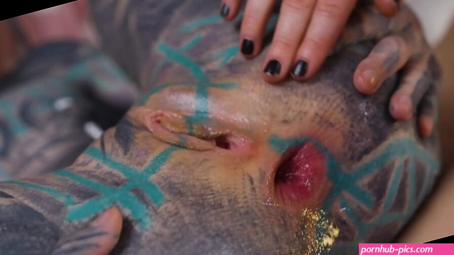 tattooed TEEN gets ASSHOLE destroyed from LESBIAN friend with STRAP ON
