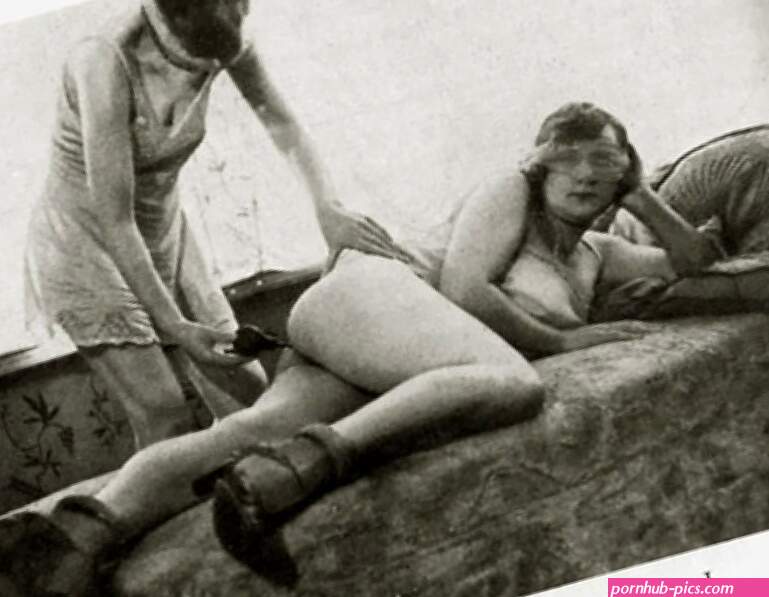 Lesbian Enema