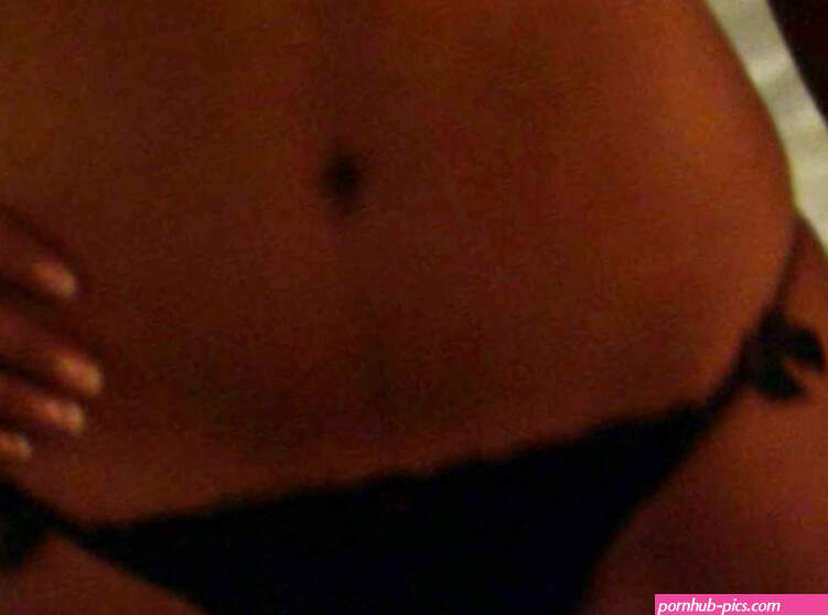 Sharon Leal nude pics page