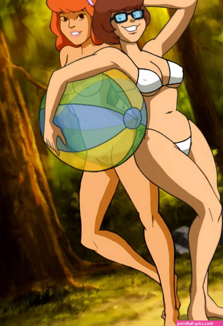 Velma Dinkley and Daphne Blake Female Only Nude Your Cartoon Porn