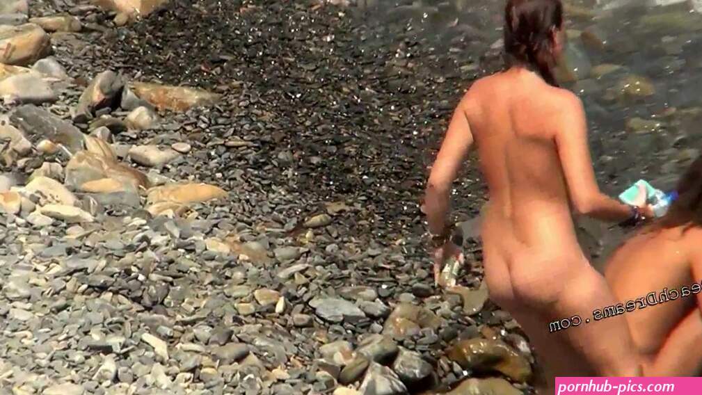Watch Group of Friends got filmed Naked on the Beach