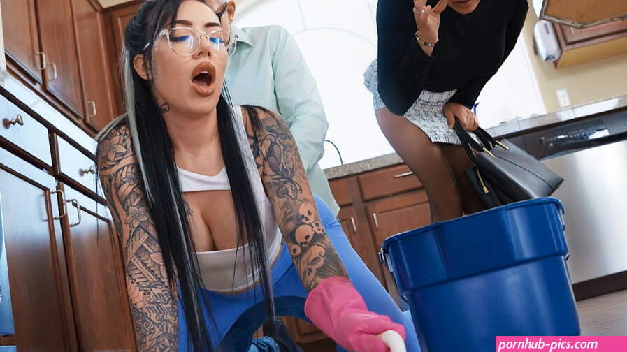 Search Results for brazzers fucking in the kitchen one