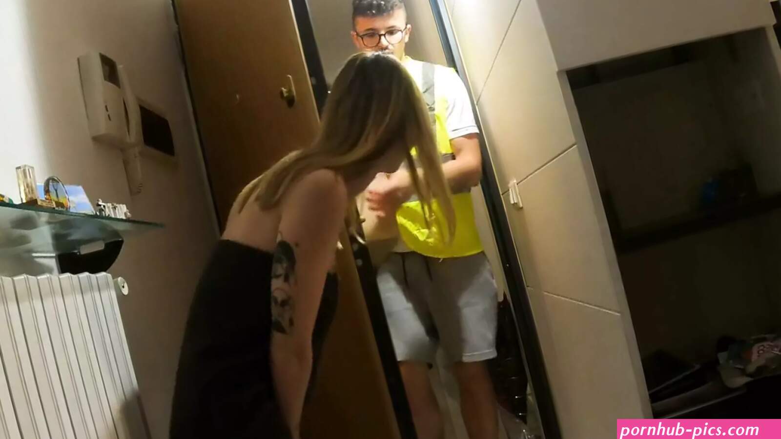 Delivery Guy Fucks Hot Blonde Teen Hard