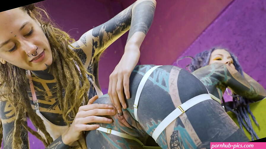 Alternative TATTOO Teens Fucking each other with Crazy Toys Anal GAPE DP Big Toys goth punk alt porn ZF036