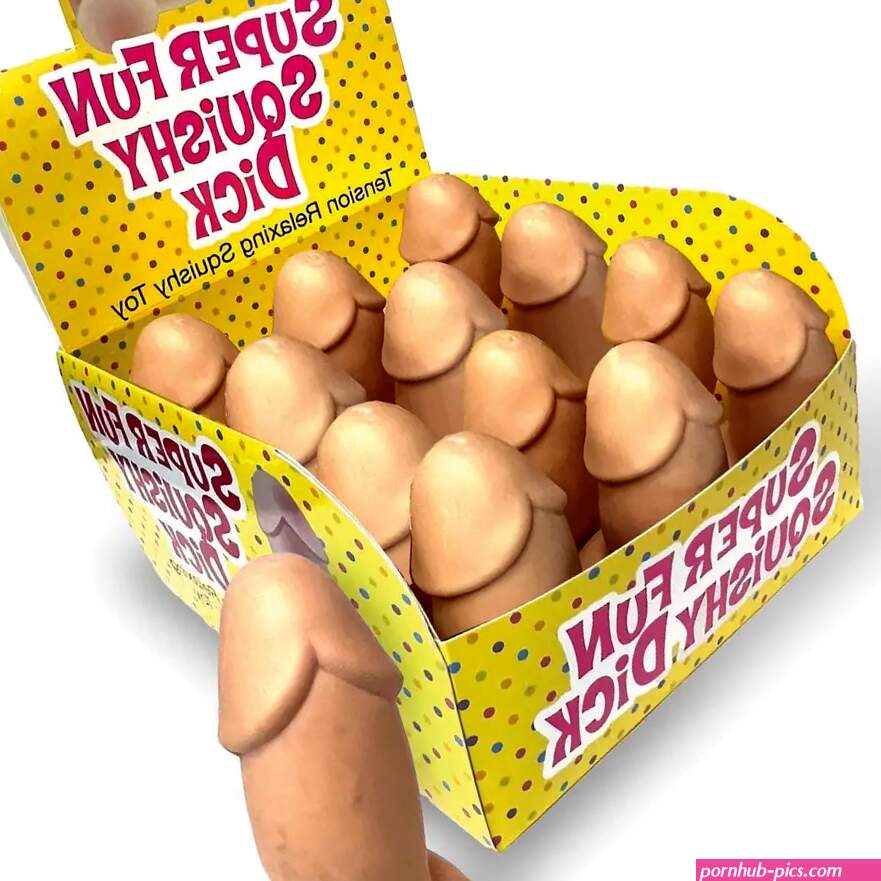 Wholesale Pussy Magnet! Stick On Magnetic Vulva! PrankGag Gift for your store