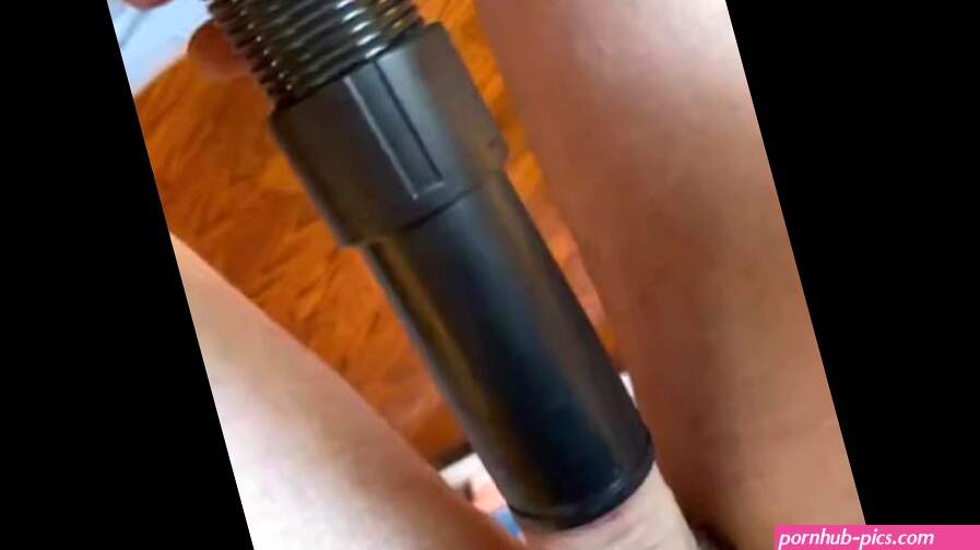 Fedex Guy Vacuum Blowjob Part 3 with Cumming