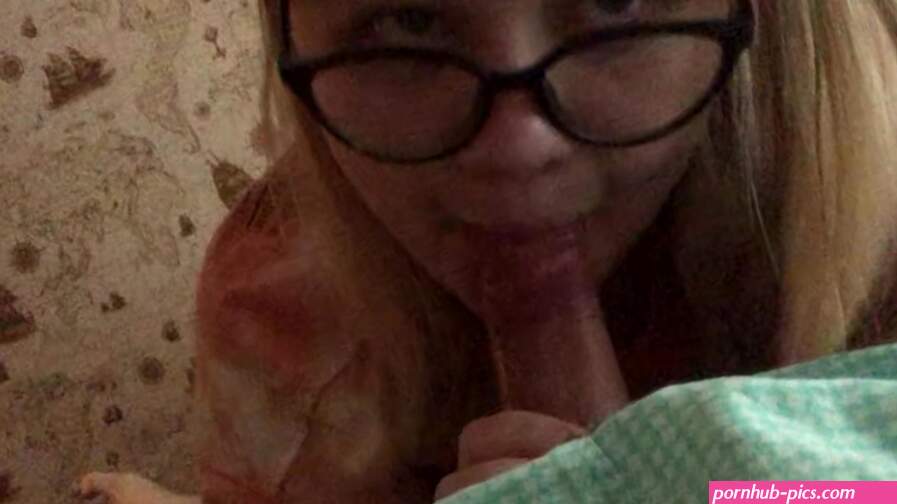 Teen Practicing Her First Blowjob On Cam