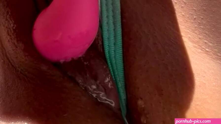 POV: Squirting a lot Porn Videos