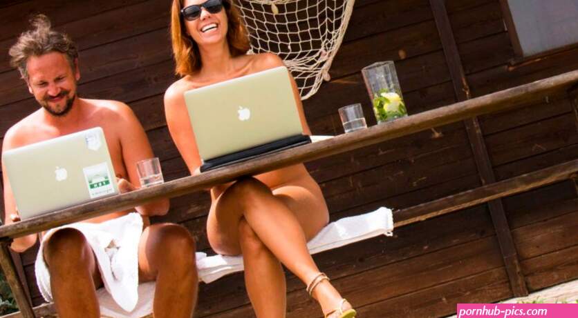 Our Best Tips for Aspiring Naturist Bloggers