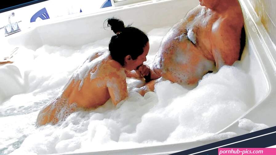 Foamy BJ Porn Videos