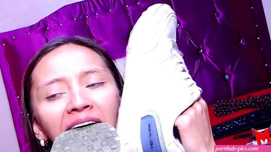 Lesbian Shoe Licking Fetish Porn Videos: Free Lesbian Shoe Licking Fetish Sex Videos