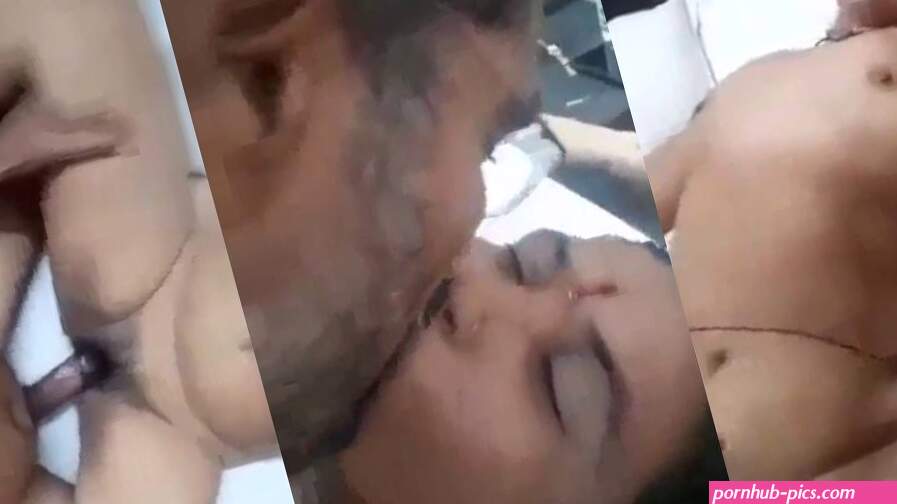 Mature Marathi aunty sex with husband in a hotel room