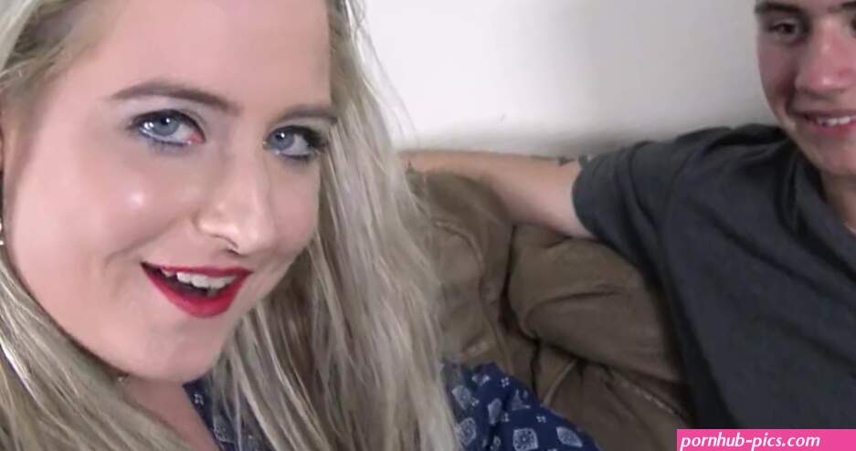 Blonde milf fucks a 19 yo virgin dude