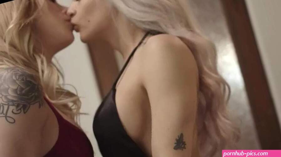 Hot trans lesbian