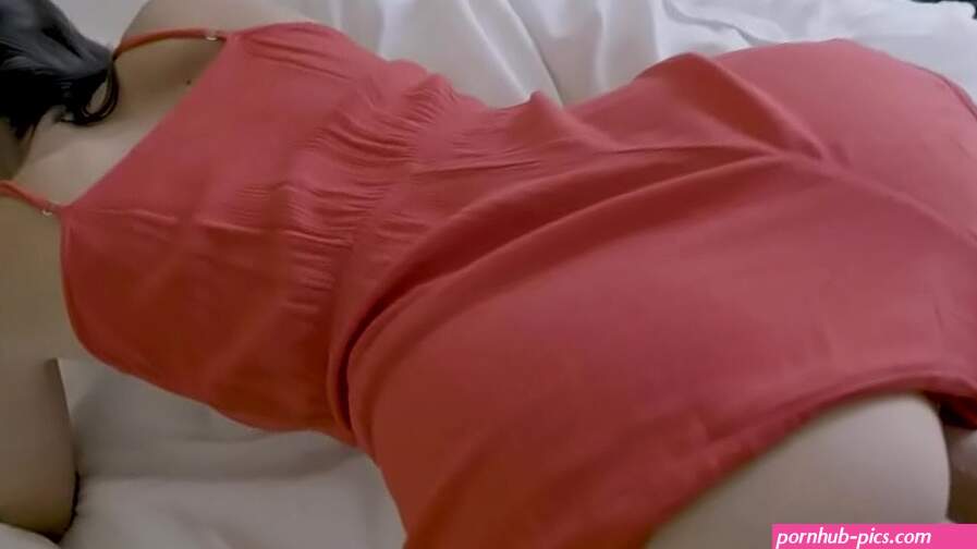 My stepmom cant resist to fuck me