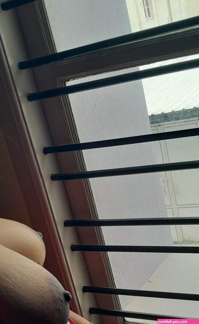 Bengali wife Sumi showing nude boobs to neighbour