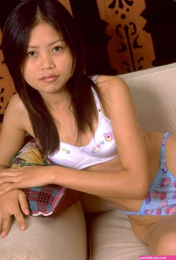 Hot asian teen spreads her tight shaved pussy Porn Pictures XXX Photos Sex Images 2877674