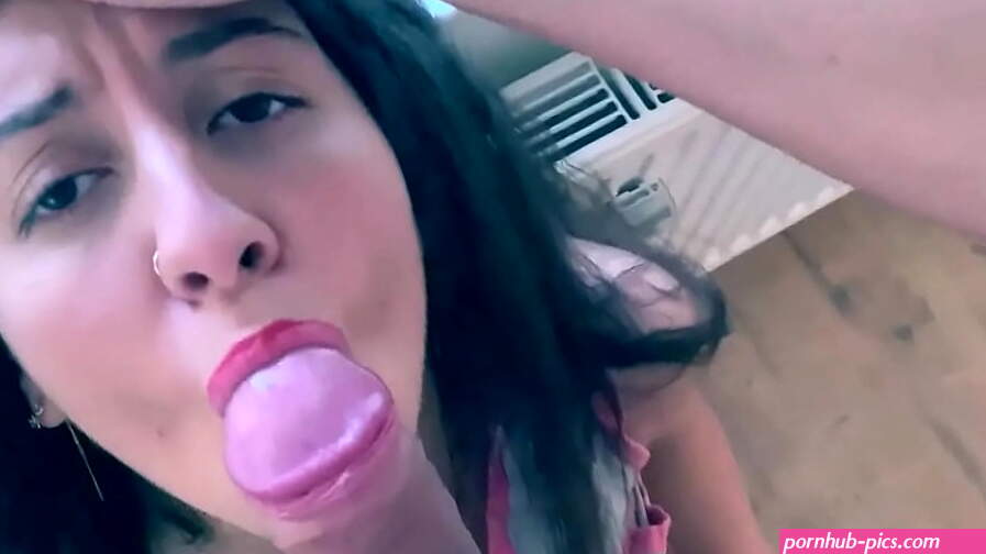 Rough Blowjob Big Dick for Cute Girl