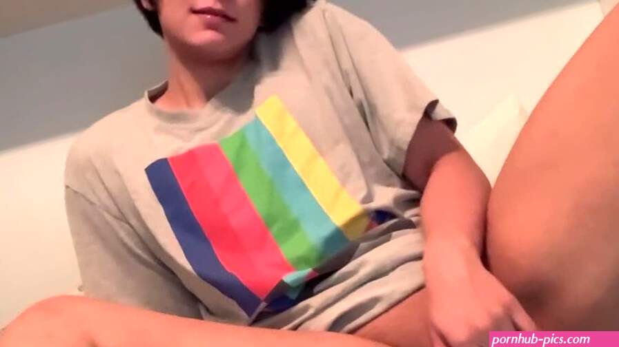 FTM Boy Casual Masturbation FIRST VIDEO