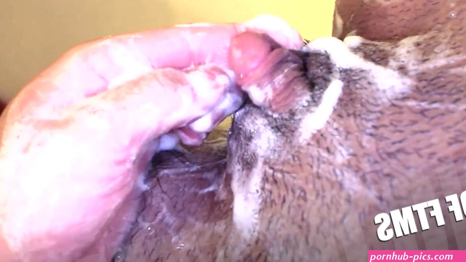 HD: FTM Transman Masturbates off his Humungous Hard-On and Squeals in Bathroom