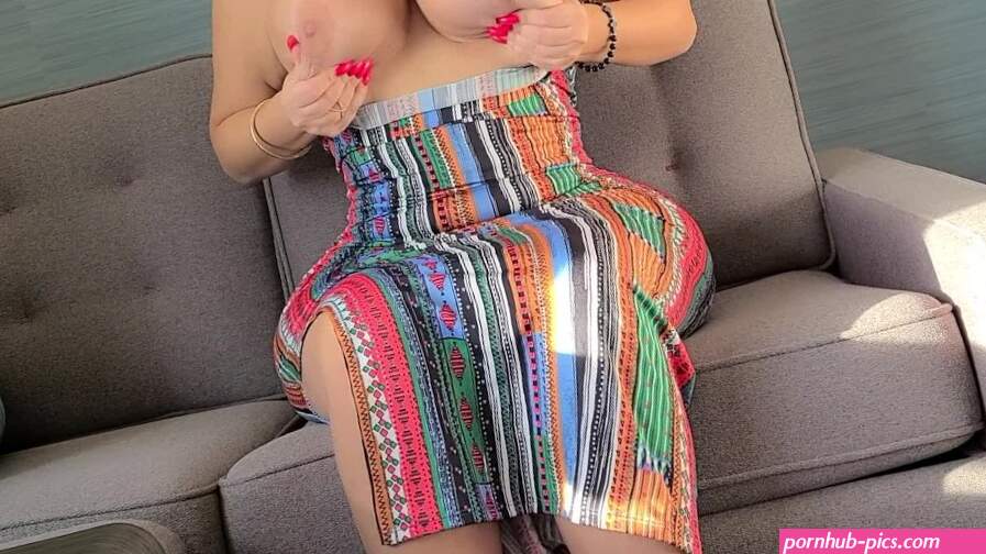 Sexy Thick Amateur Latina Gets into fucking her Big Dick Casting Agent in a Hotel