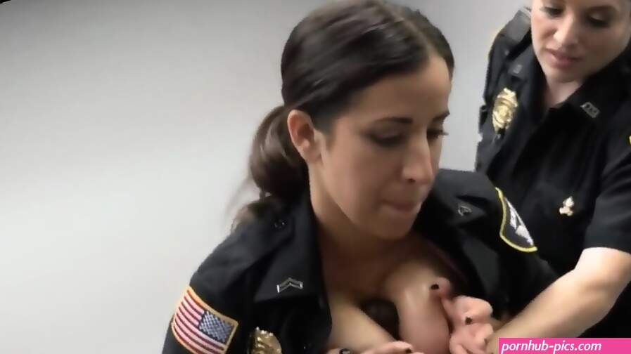 Woman Gets First Blowjob Milf Cops