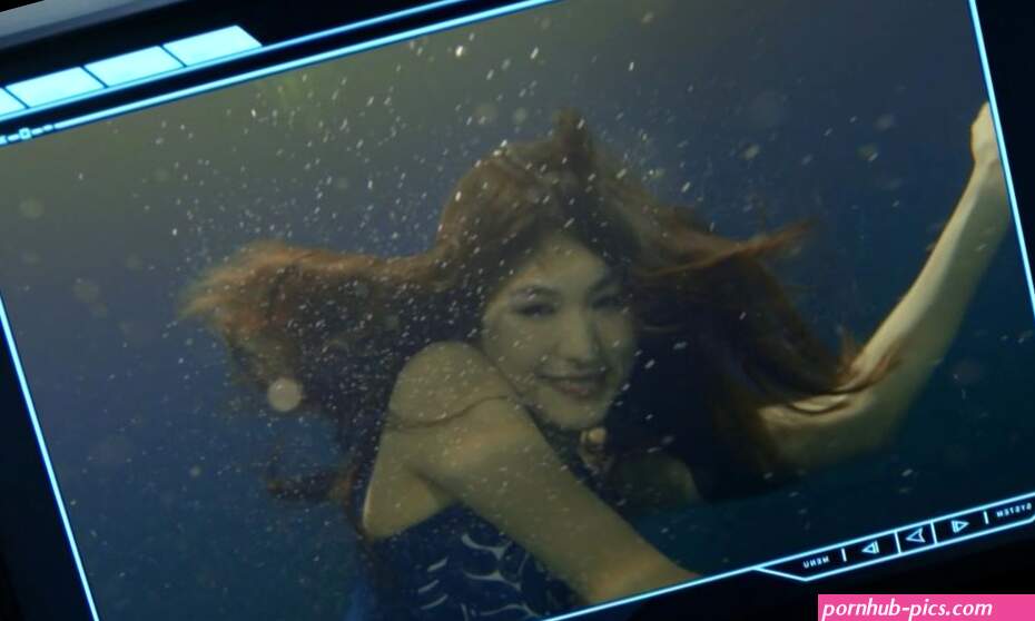 Naked Gemma Chan in Humans ANCENSORED