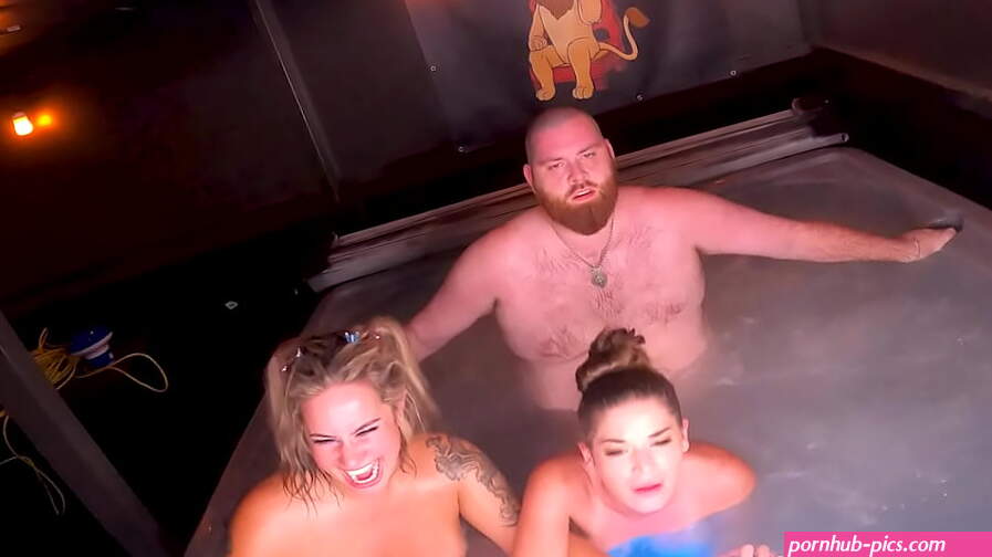 Hot Tub Threesome With Kendra Heart And Misty Meaner WCA Productions